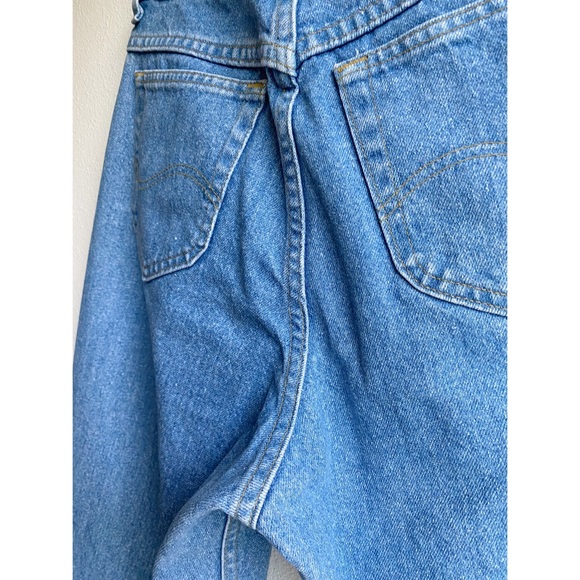 Vintage Lee High Waist Mom Jeans // Mid Blue Wash - Picture 10 of 10